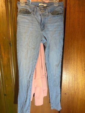 Levi's Light Blue Women's Skinny Jeans